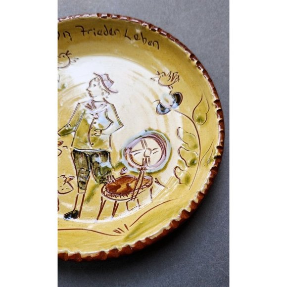 S J Pottery Redware Decorative Dishes Woman Man Animals Salesville Arkansas - Picture 5 of 16